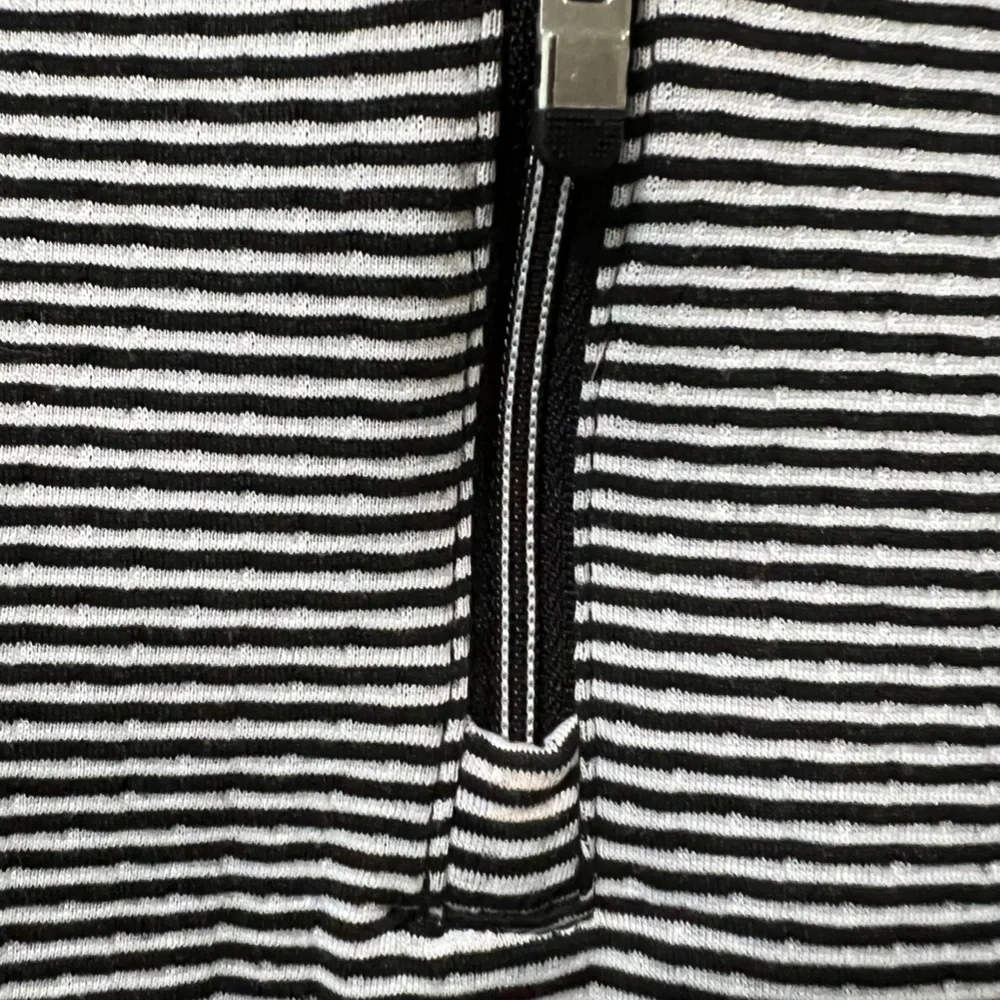 Tangerine • Women’s Collared Hoodie • Black/White Stripe • Size Small - Picture 5 of 9